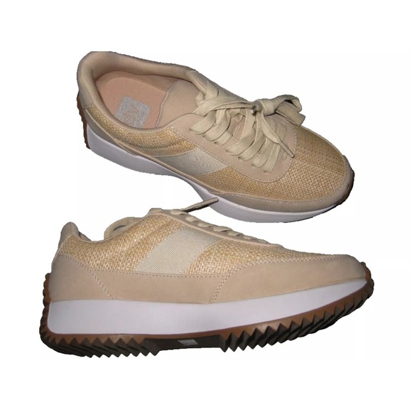 Dolce Vita Bettie Sneaker NEW 8 1/2 - Picture 3 of 8